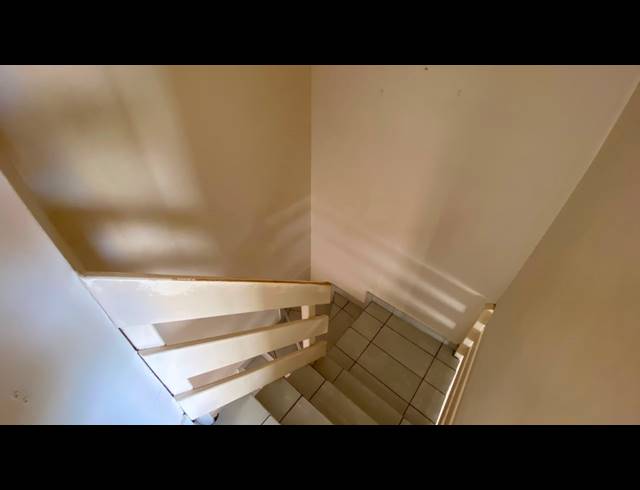 3 BEDROOM FLAT TO LET IN GLENWOOD